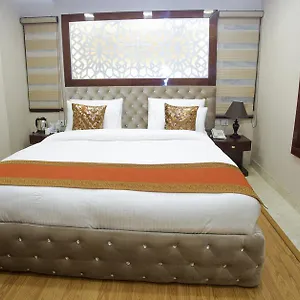 L'affaire 4* Delhi (National Capital Territory of India)